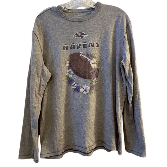 Baltimore Ravens Tommy Bahama Sport Lei Pass Long Sleeve T-Shirt Gray medium - Picture 1 of 10
